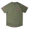 Green / pink