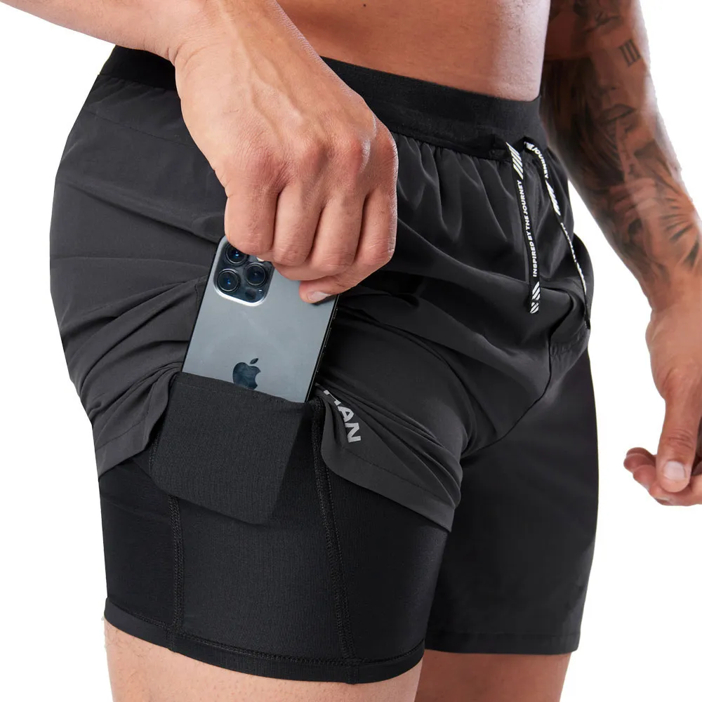 Nathan Front Runner 5´´ 3.0 2 In 1 Kurze Hose male, Black Nathan Front Runner 5´´ 3.0 2 In 1 Kurze Hose male, Black