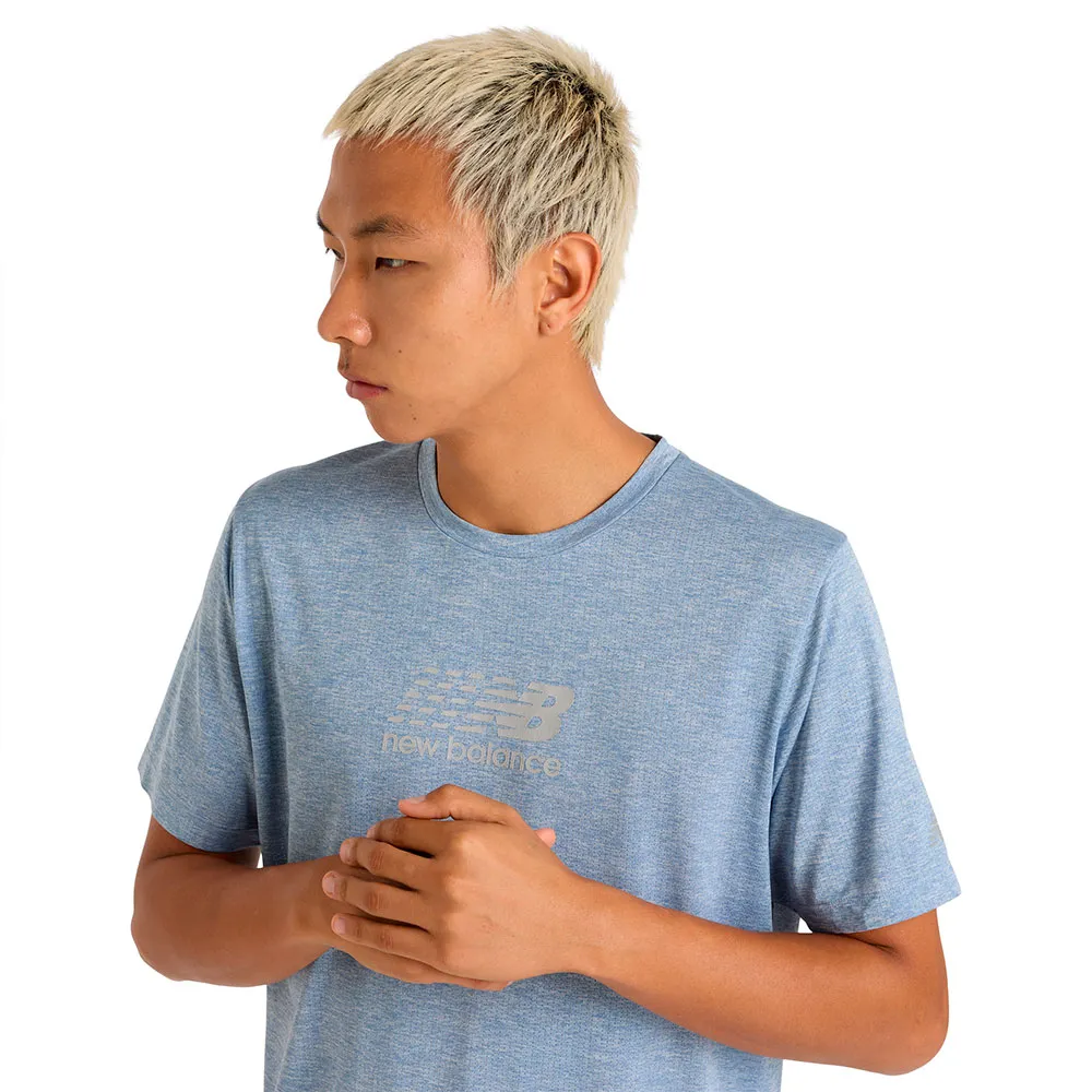 New Balance Athletics Reflective Graphic Kurzarm-t-shirt New Balance Athletics Reflective Graphic Kurzarm-t-shirt