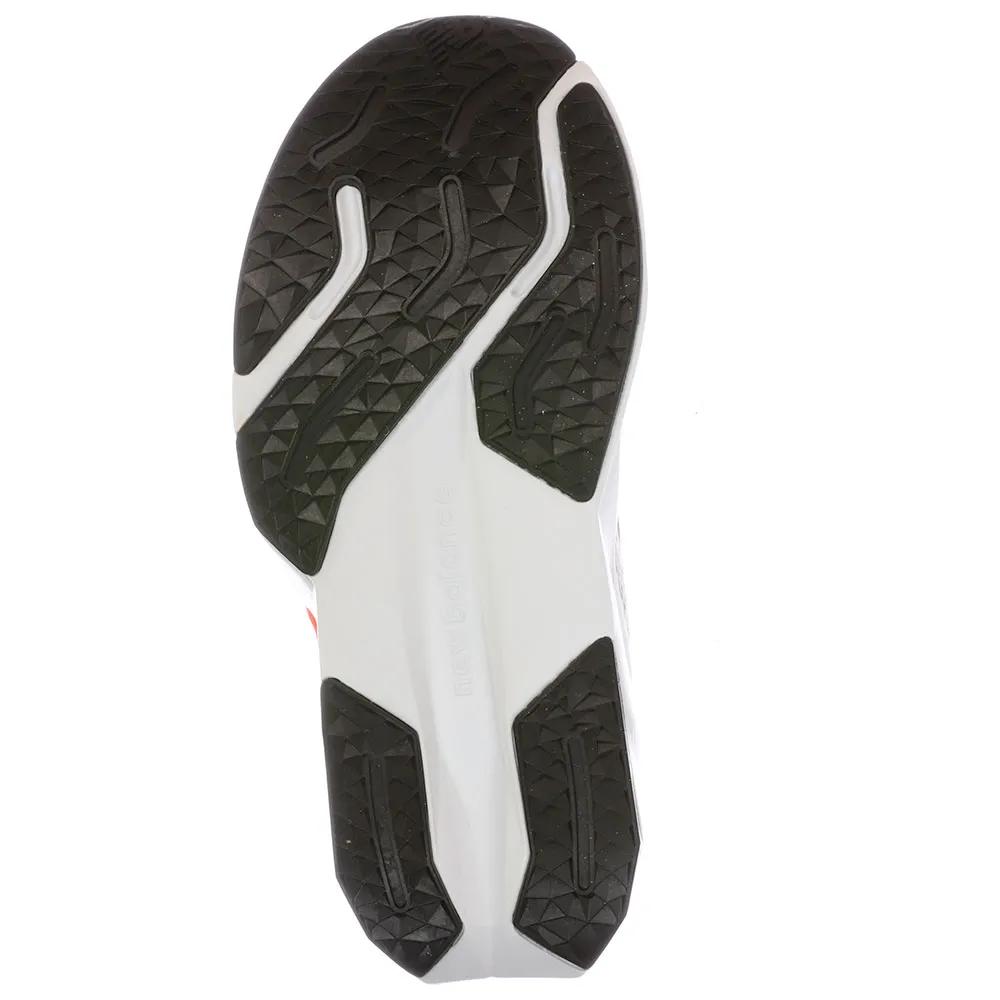 New Balance Bungee Fuelcell Propel V5 Laufschuhe male