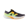 New Balance FuelCell Rebel Schuhe, Schwarz orange grün