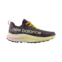 New Balance FuelCell SuperComp Trail v1 Damenschuhe New Balance FuelCell SuperComp Trail v1 Damenschuhe