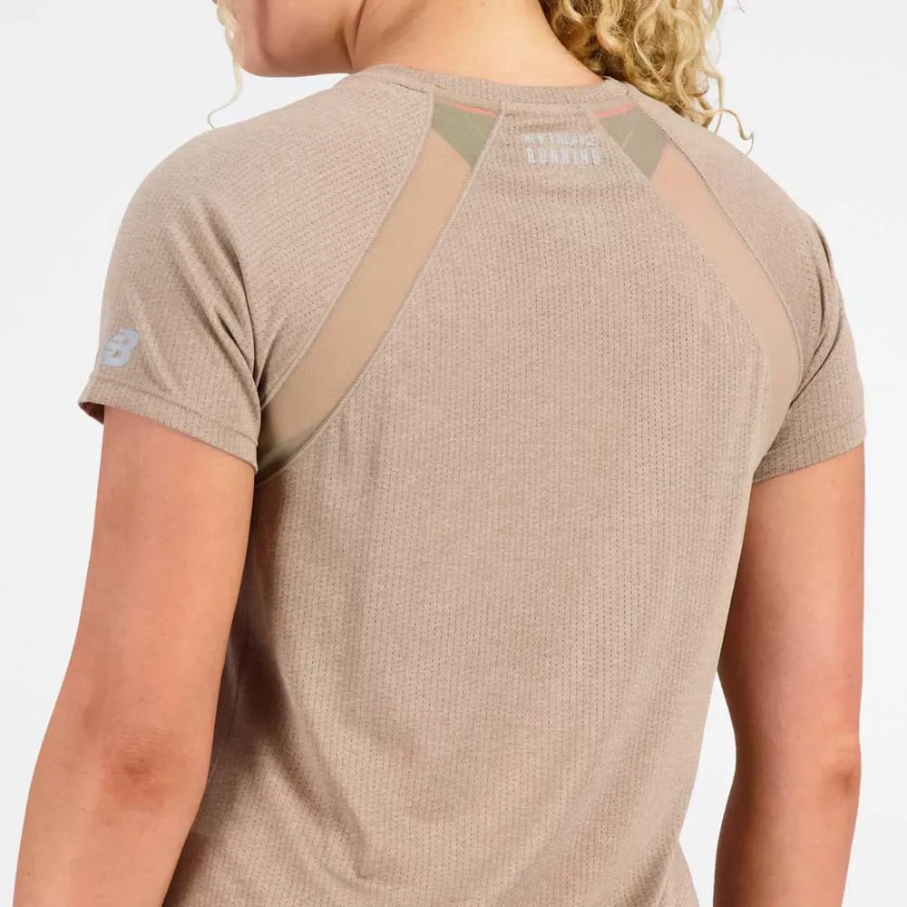 New Balance Printed Impact Kurzarm-t-shirt female New Balance Printed Impact Kurzarm-t-shirt female
