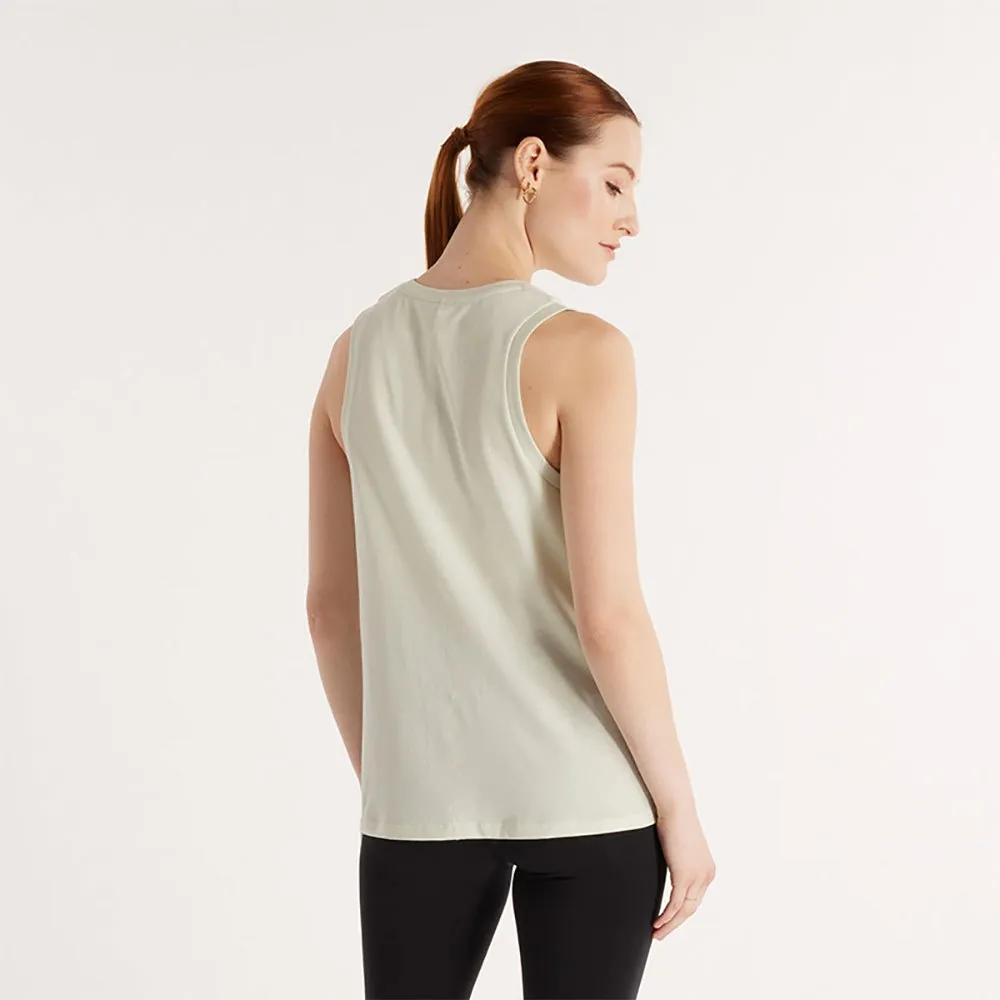 New Balance Sport Essentials Heathertech ärmelloses T-shirt female
