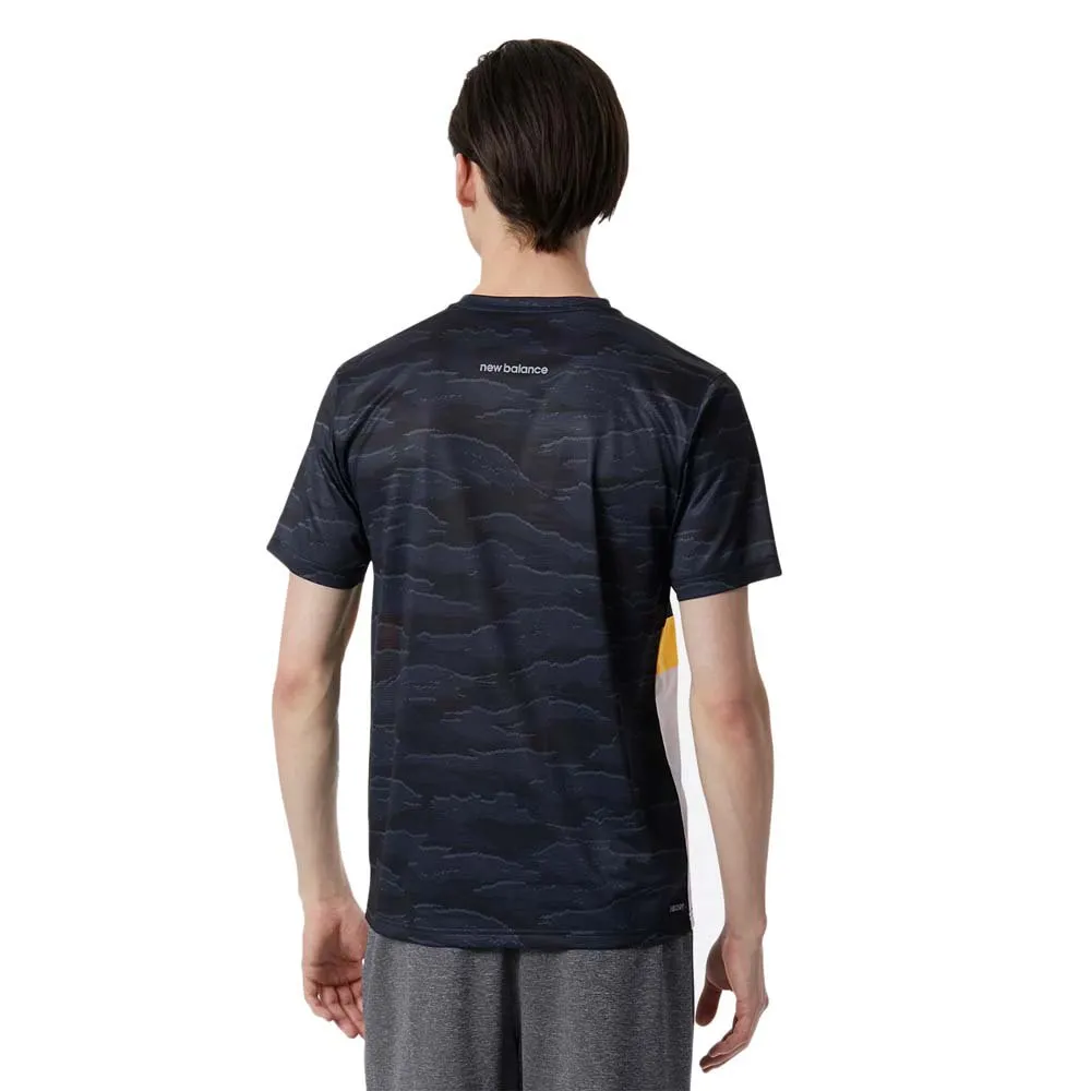New Balance Striped Accelerate Kurzarm-t-shirt male, Black / orange