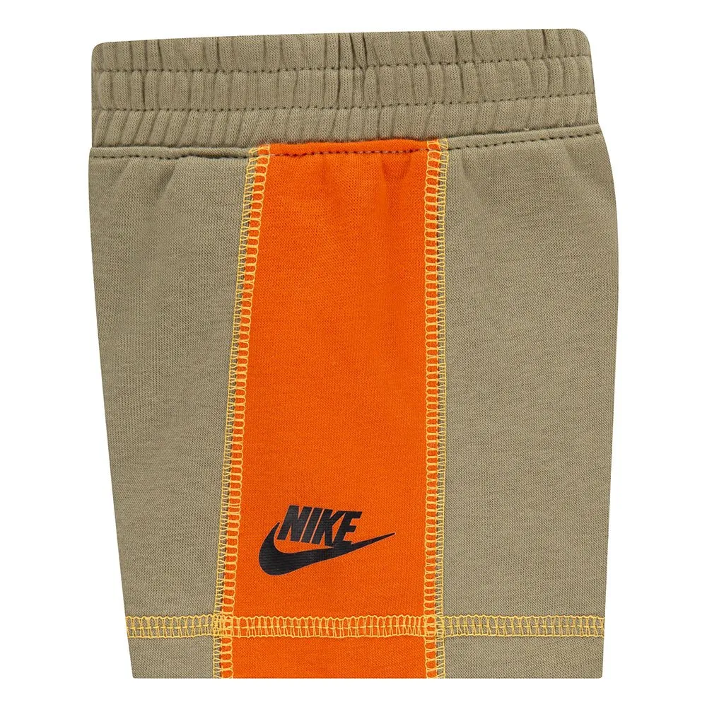 Nike 66m035 Nsw Reimagine Kurzarm-set, Neutral olive, 24MON Nike 66m035 Nsw Reimagine Kurzarm-set, Neutral olive, 24MON
