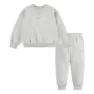 Nike Essential Fleece Crew Langarm-set
