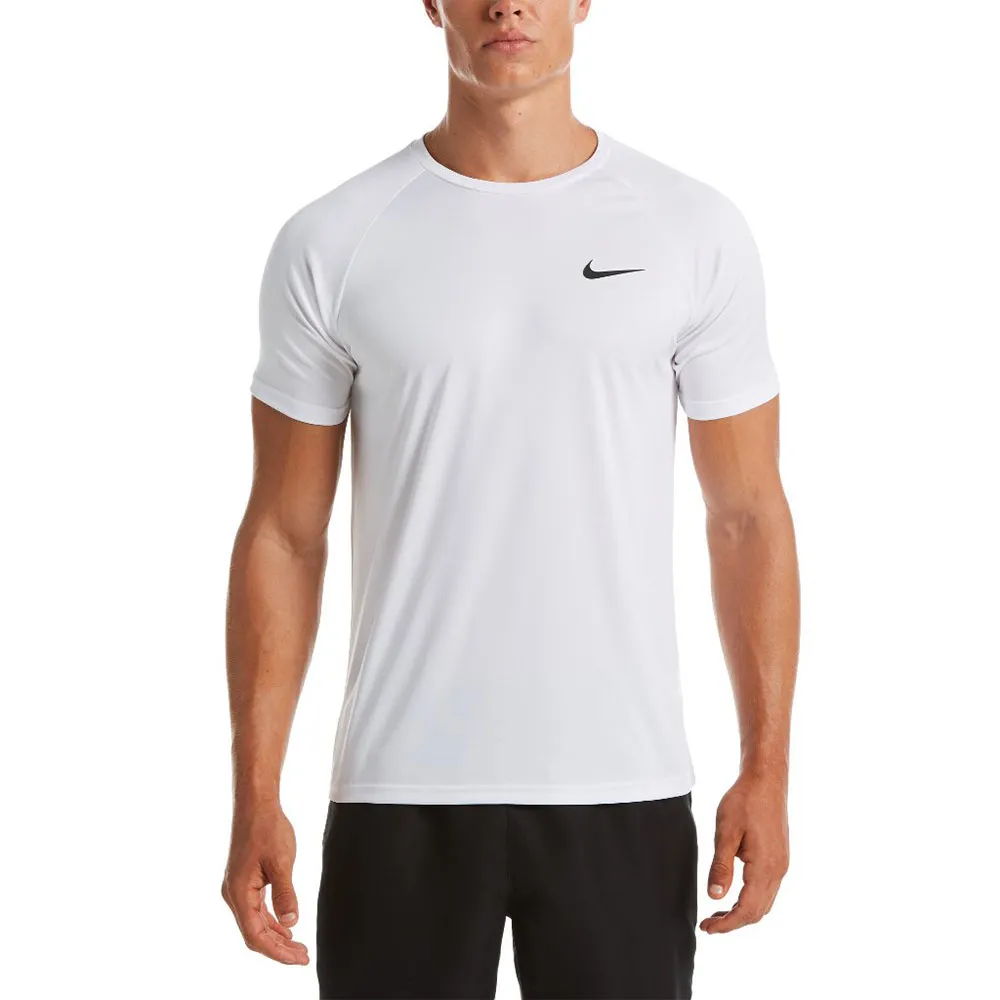 Nike Hydroguard Essential Uv-schutz T-shirt Mit Kurzen ärmeln Nike Hydroguard Essential Uv-schutz T-shirt Mit Kurzen ärmeln