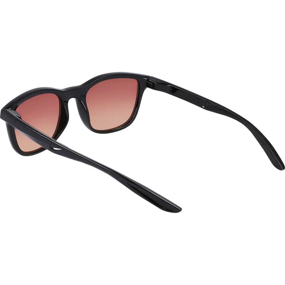 Nike Rebelry M Dv6956 Sonnenbrille, Black / black, Gradient Rose- Peach/CAT2 Nike Rebelry M Dv6956 Sonnenbrille, Black / black, Gradient Rose- Peach/CAT2
