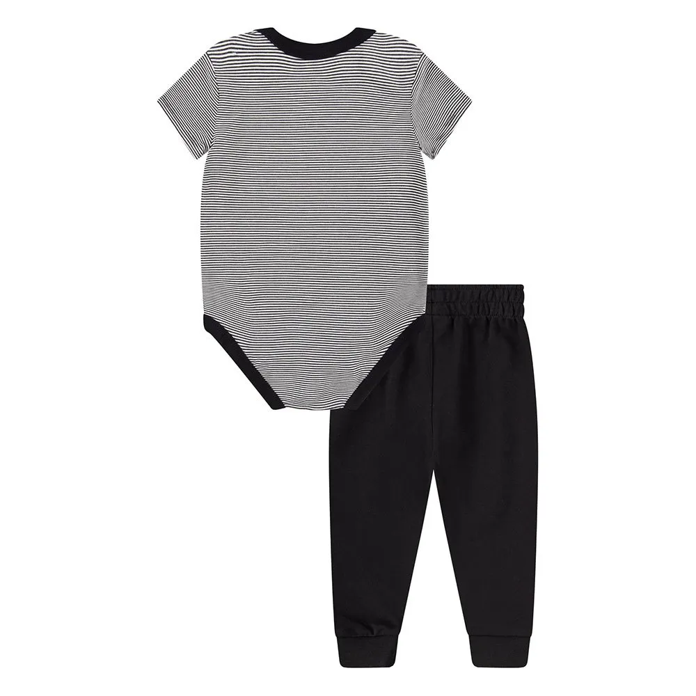Nike Striped Kurzarm-set Nike Striped Kurzarm-set