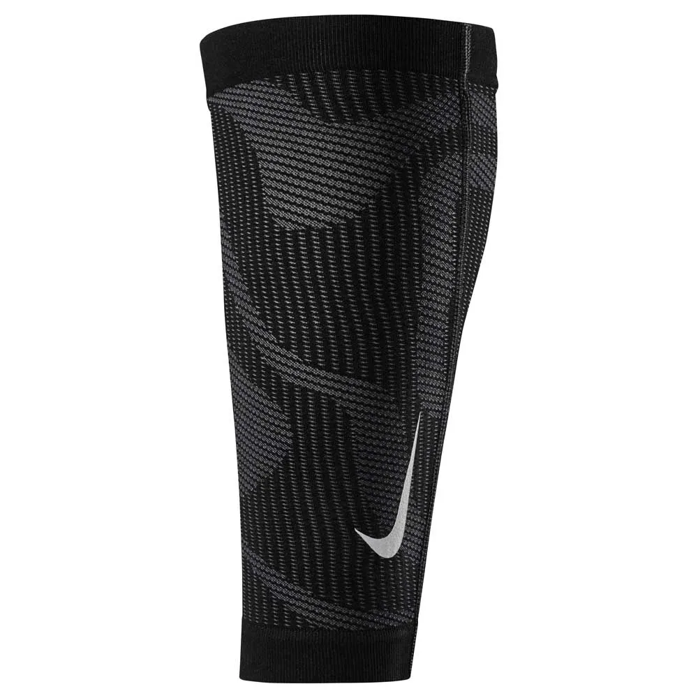 Nike Zoned Knit Wadenwärmer male