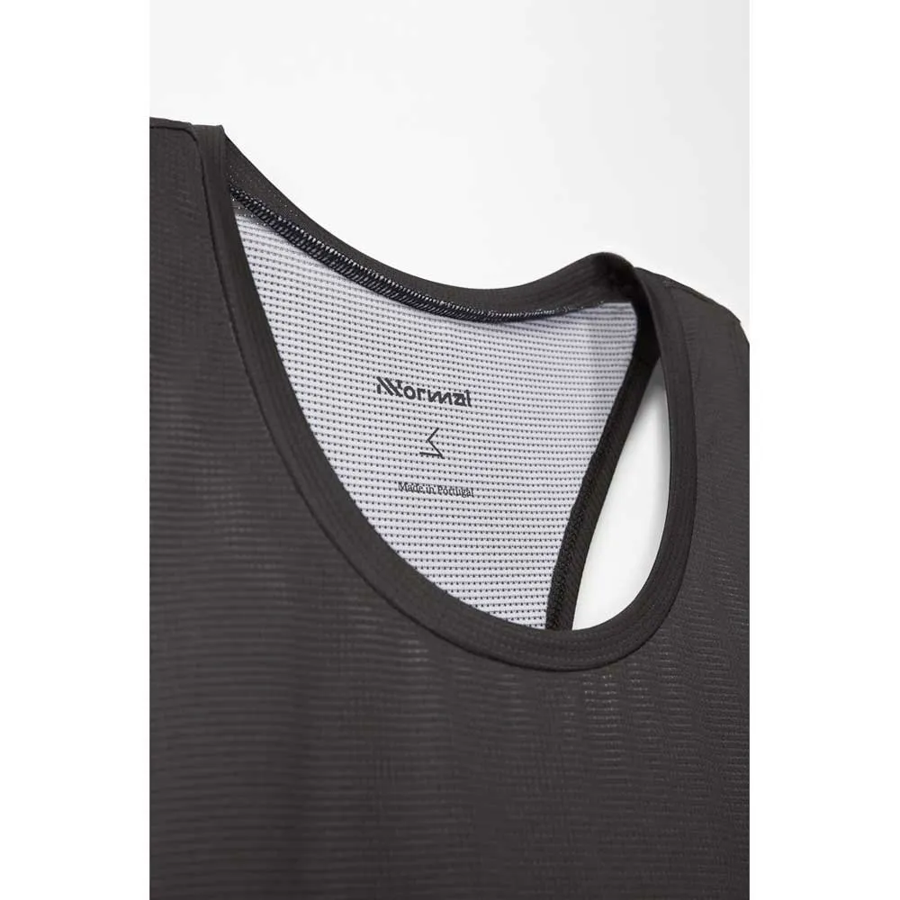 NNormal Race Svart ärmelloses T-shirt female