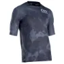 Dark grey / grey