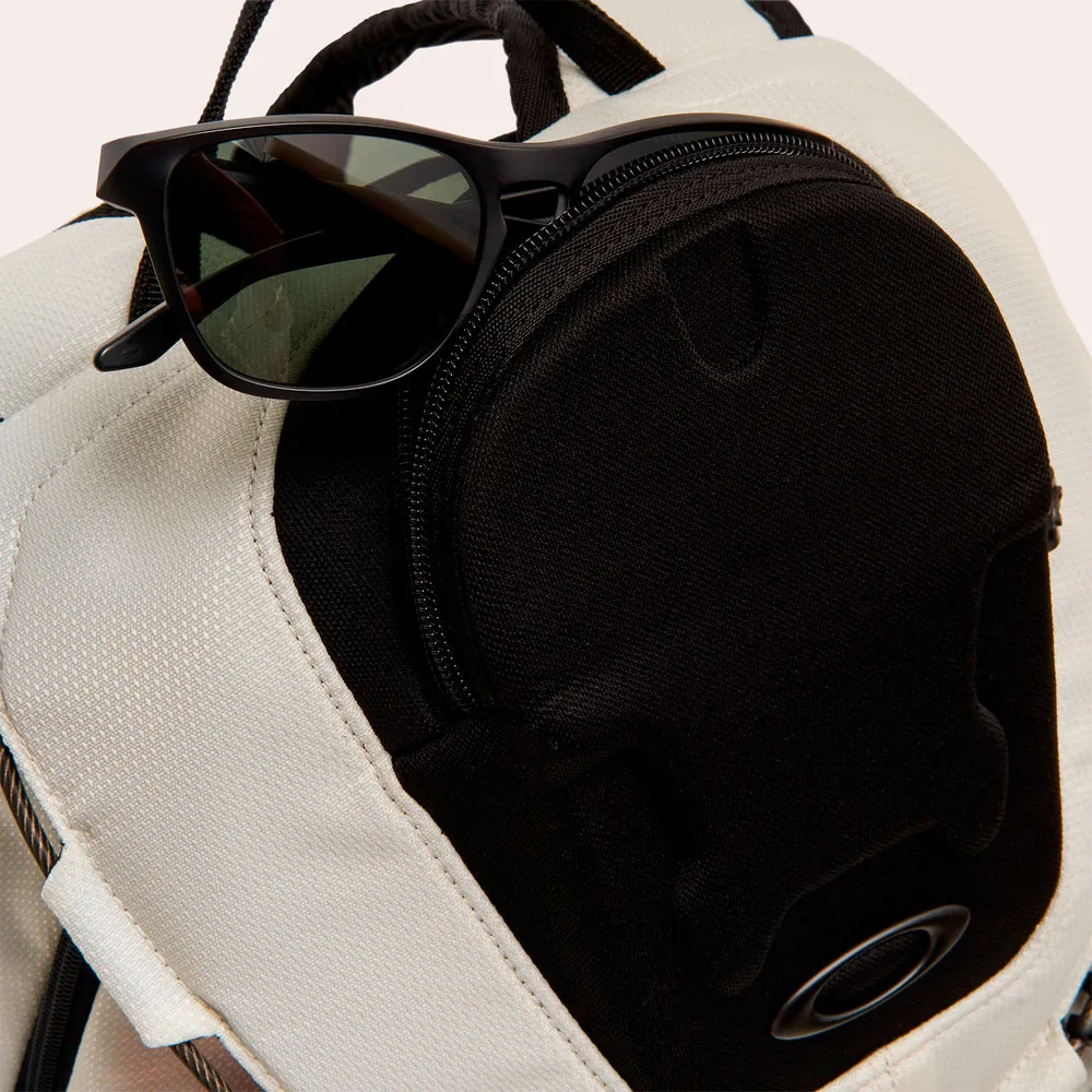 Oakley Bathroom Sink Rc Rucksack, Mist, One Size Oakley Bathroom Sink Rc Rucksack, Mist, One Size