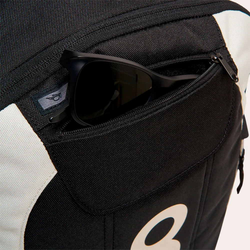 Oakley Enduro 20l 3.0 Rucksack, Mist, One Size Oakley Enduro 20l 3.0 Rucksack, Mist, One Size