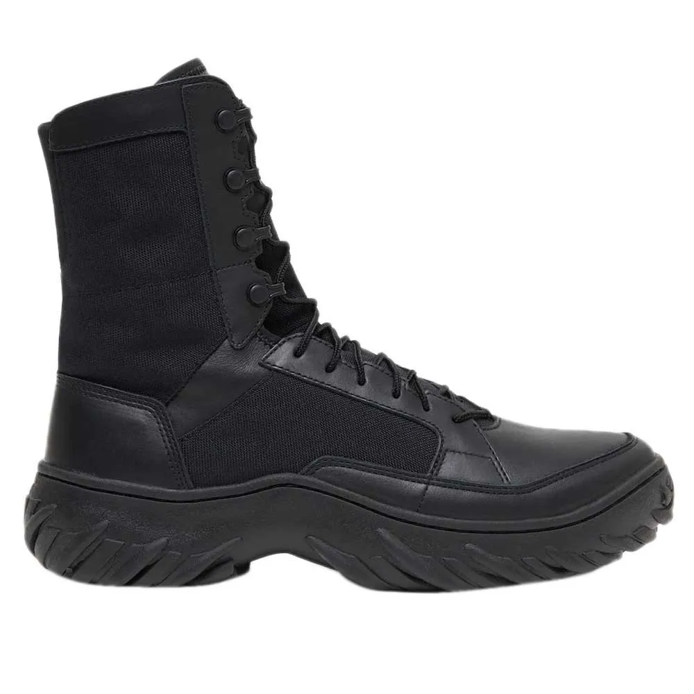 Oakley Field Assault Wanderstiefel