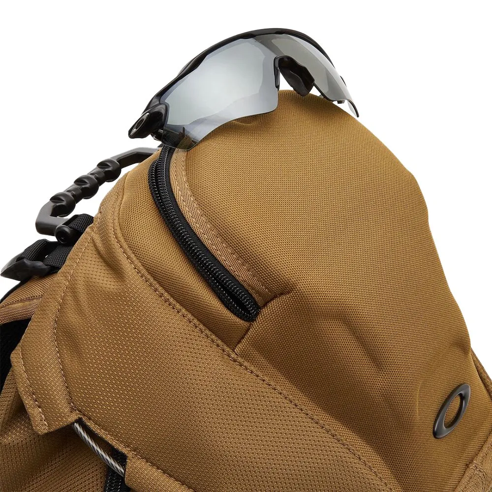 Oakley Kitchen Sink Rucksack 34l, Total coyote Oakley Kitchen Sink Rucksack 34l, Total coyote
