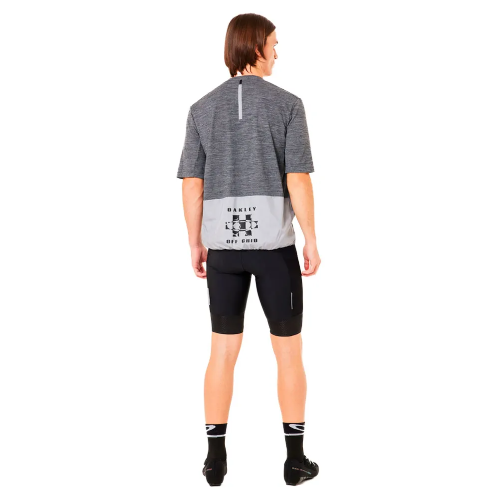 Oakley Off Grid Tech Kurzarm-radtrikot Oakley Off Grid Tech Kurzarm-radtrikot