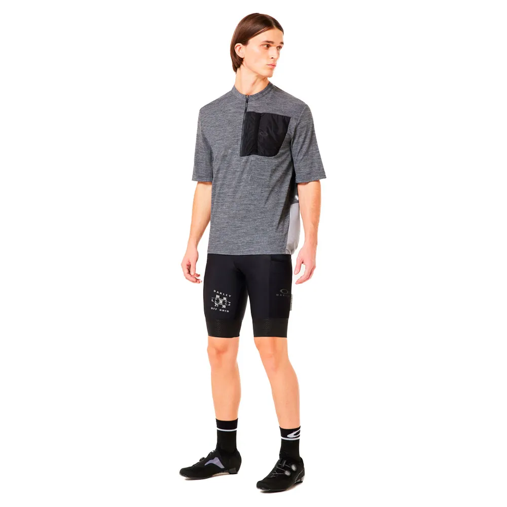 Oakley Off Grid Tech Kurzarm-radtrikot Oakley Off Grid Tech Kurzarm-radtrikot