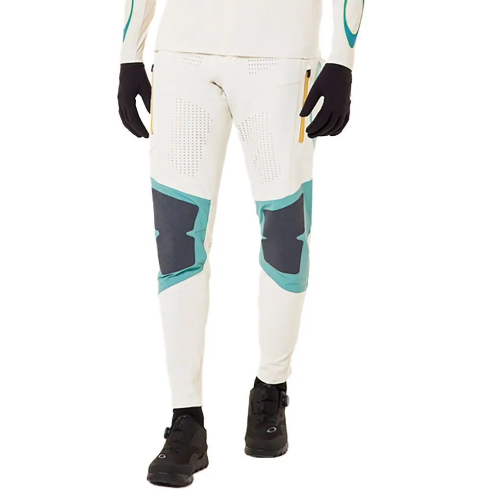 Oakley Seeker Edge Hose