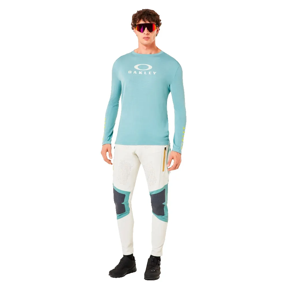 Oakley Seeker Flow Langarm Enduro Trikot Oakley Seeker Flow Langarm Enduro Trikot