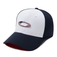 Oakley Tincan Kappe