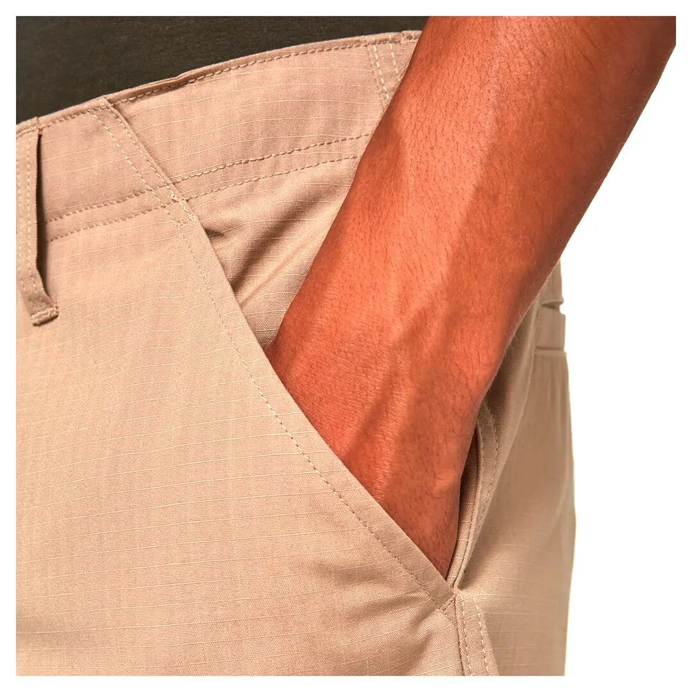 Oakley Utilitarian Cargo 2.0 Kurze Hose, Rye Oakley Utilitarian Cargo 2.0 Kurze Hose, Rye