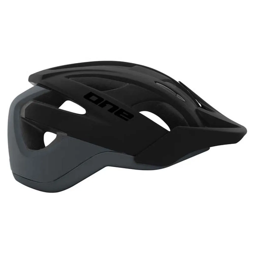 One Trail Pro Mtb-helm, Black / grey One Trail Pro Mtb-helm, Black / grey