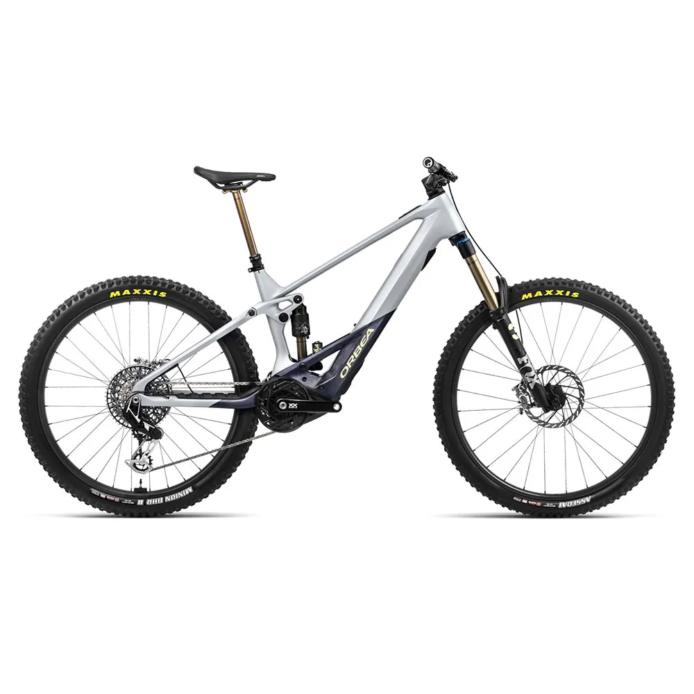 Orbea Wild M-ltd 29´´ Xx Eagle Axs 2024 Elektrische Mountainbike, Halo silver / tanzanite carbon view matt, L, 625Wh Orbea Wild M-ltd 29´´ Xx Eagle Axs 2024 Elektrische Mountainbike, Halo silver / tanzanite carbon view matt, L, 625Wh