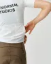 Pas Normal Studios Damen Essential Trikot, Off weiß