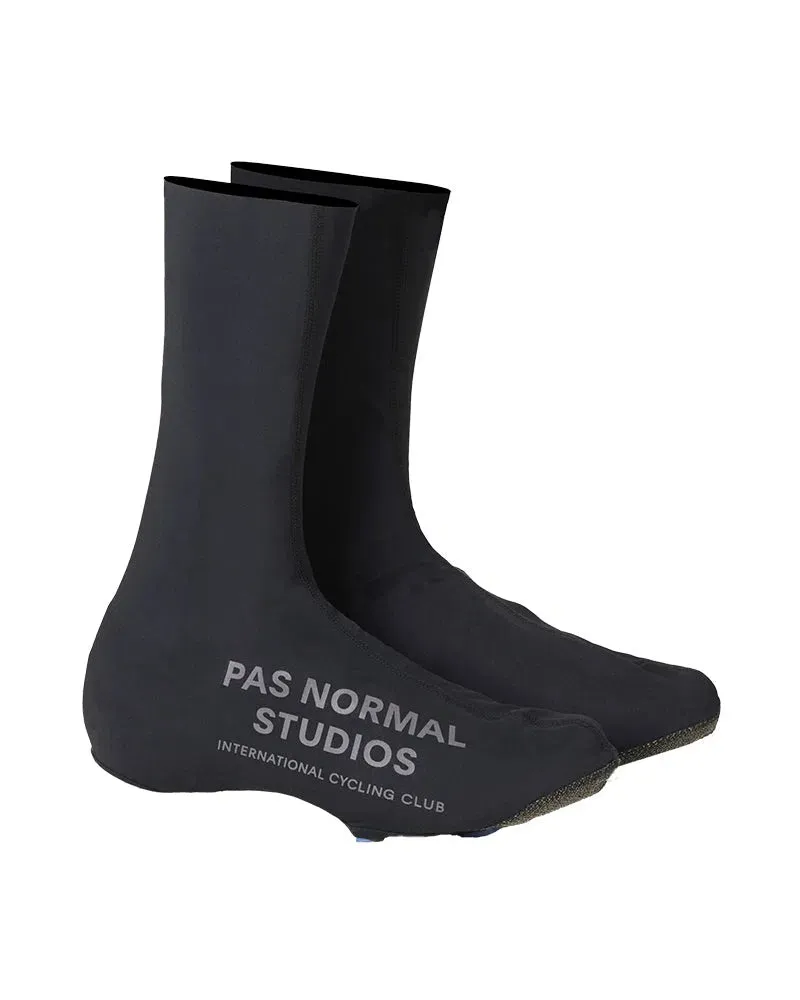 Pas Normal Studios Logo Leichte Überschuhe AW22 Pas Normal Studios Logo Leichte Überschuhe AW22