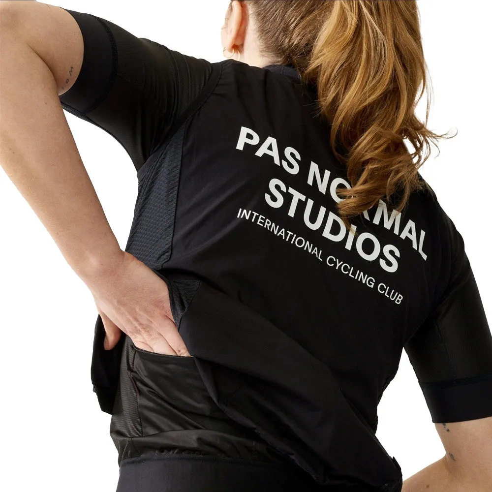 Pas Normal Studios Mechanism Damen Stow Away Weste Pas Normal Studios Mechanism Damen Stow Away Weste