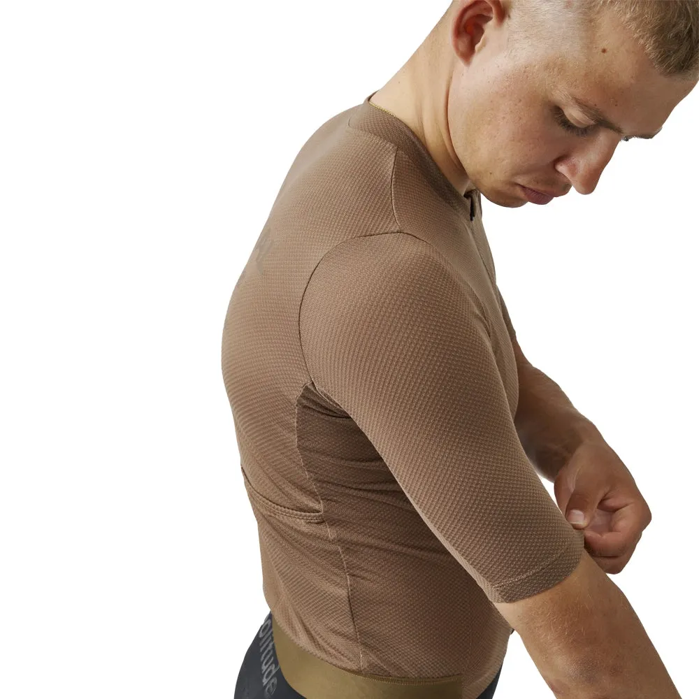 Pas Normal Studios Solitude Mesh Fahrradtrikot SS23 Pas Normal Studios Solitude Mesh Fahrradtrikot SS23