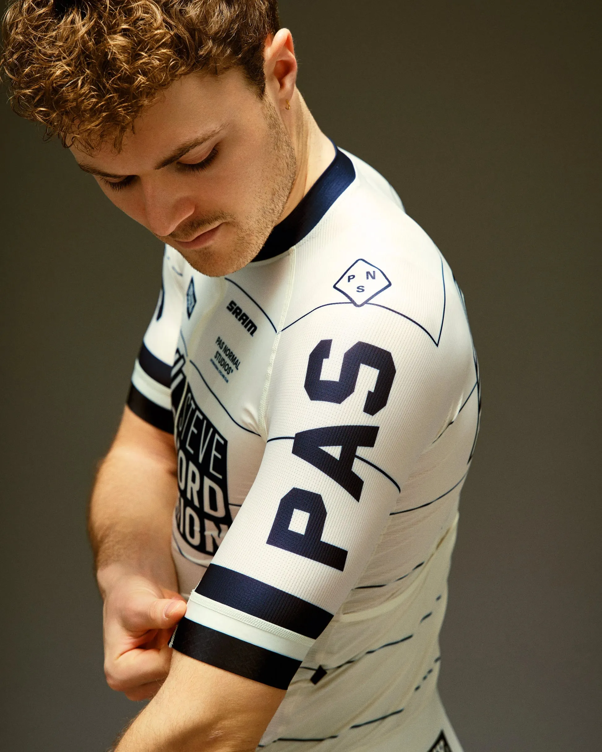 Pas Normal Studios STFR Mechanism Trikot, Off white Pas Normal Studios STFR Mechanism Trikot, Off white