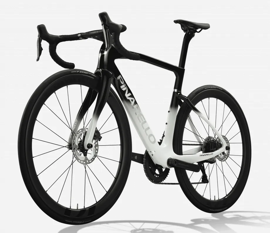 Pinarello F7 2025 - Ultegra Di2, Lunar white Pinarello F7 2025 - Ultegra Di2, Lunar white