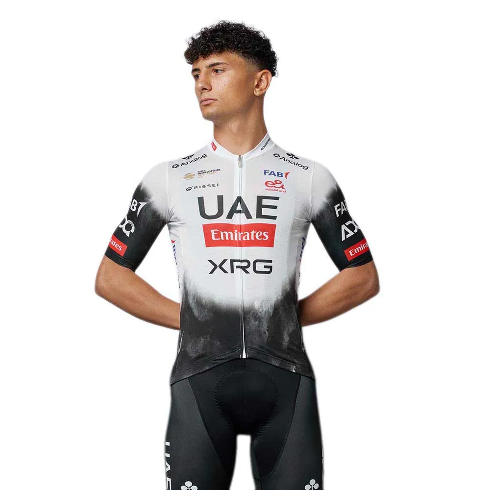 Pissei Uae Team Emirates-xrg 2025 Replica Kurzarm-radtrikot Pissei Uae Team Emirates-xrg 2025 Replica Kurzarm-radtrikot