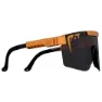Pit Viper The Originals Kumquat Polarisierte Sonnenbrille, Gold / black, Black Mirror/CAT3