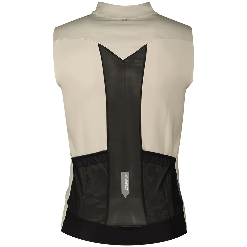 Q36.5 Gregarius Hybrid Weste