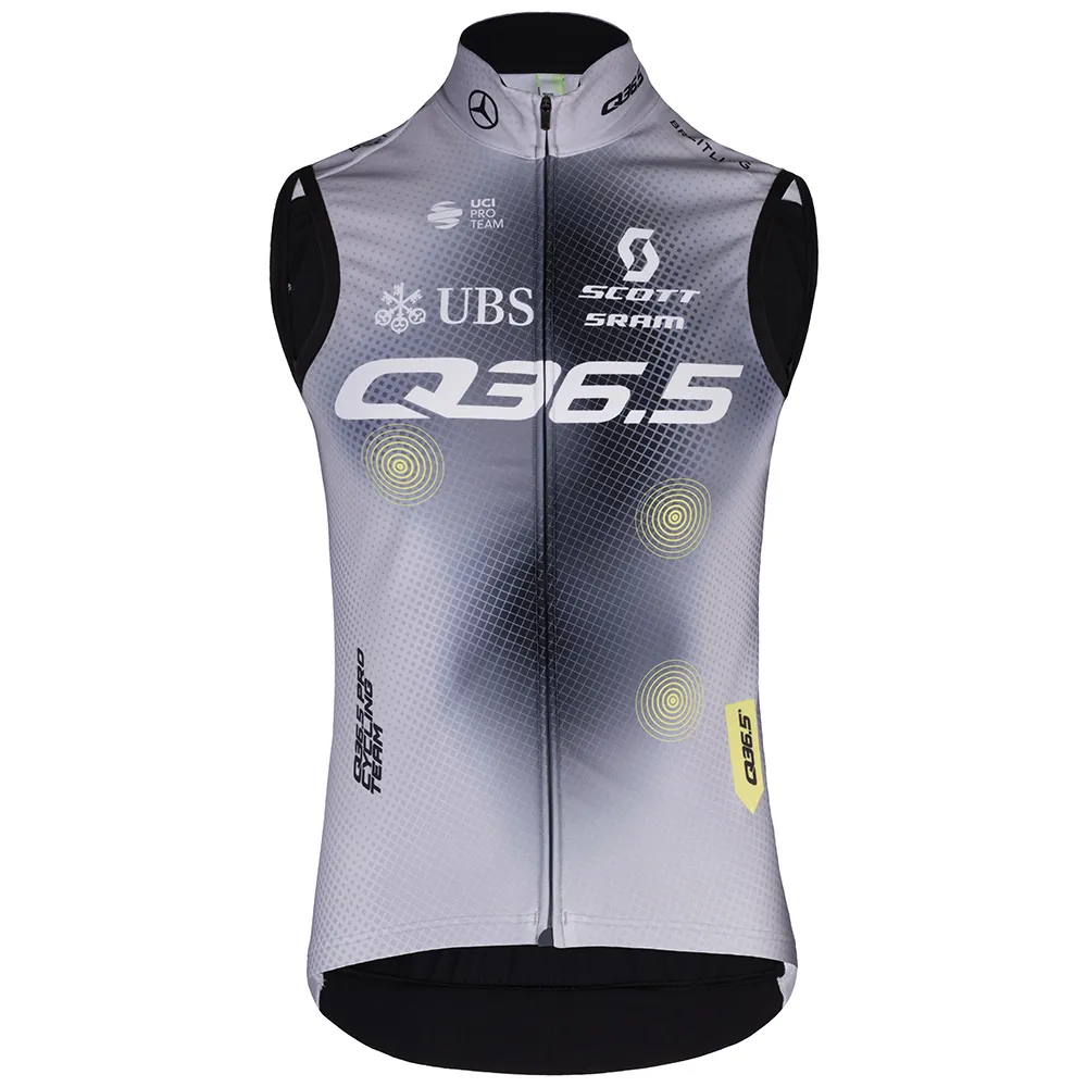 Q36.5 Pro Cycling Team Weste Q36.5 Pro Cycling Team Weste