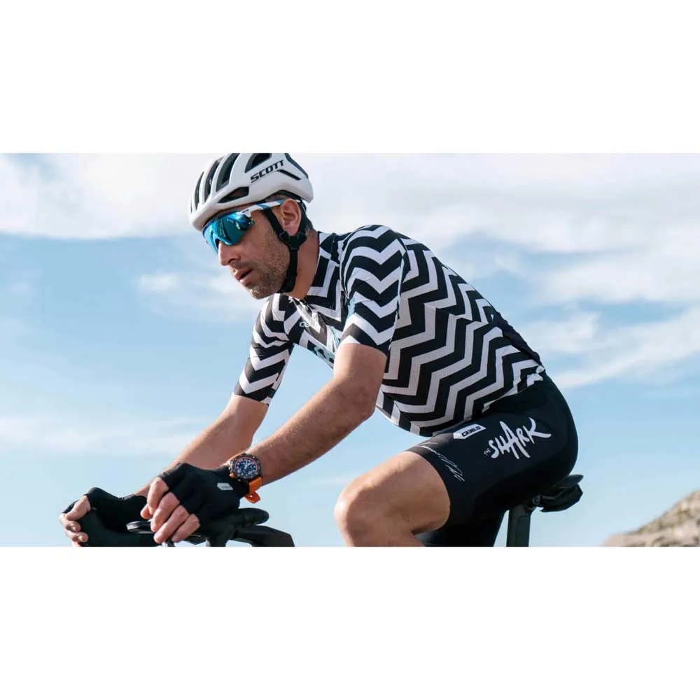 Q36.5 R2 Light Nibali Shark Kurzarm-radtrikot Q36.5 R2 Light Nibali Shark Kurzarm-radtrikot