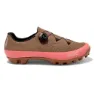 Brown / pink