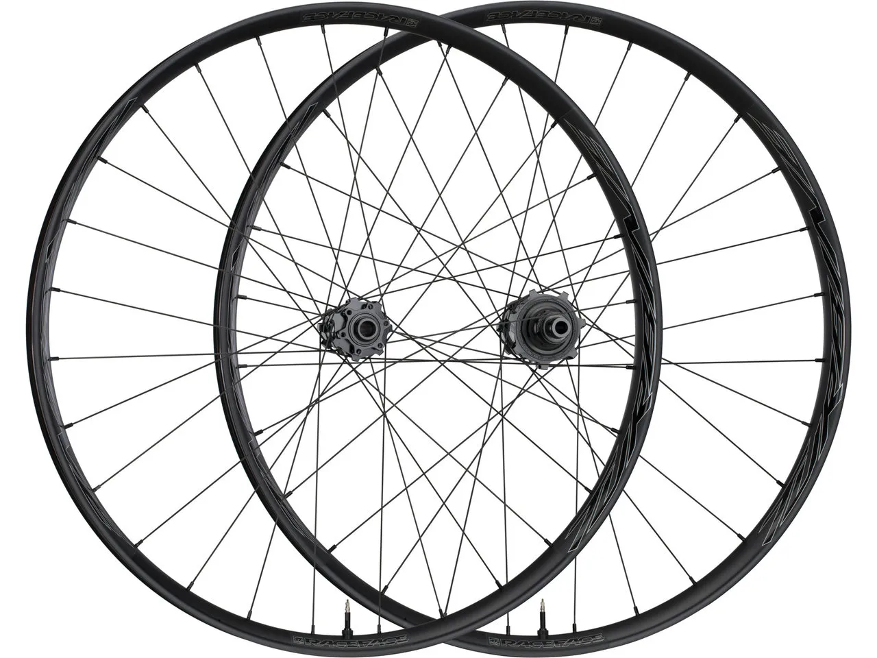 Race Face Turbine R 35 Boost 29" Laufradsatz, Schwarz, 29" Satz (VR 15 x 110 Boost + HR 12 x 148 Boost) Shimano Micro Spline Race Face Turbine R 35 Boost 29" Laufradsatz, Schwarz, 29" Satz (VR 15 x 110 Boost + HR 12 x 148 Boost) Shimano Micro Spline