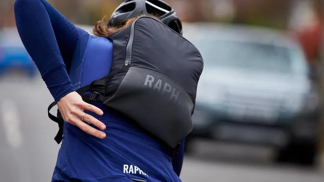 Rapha Pro Team Lightweight Rucksack, Schwarz