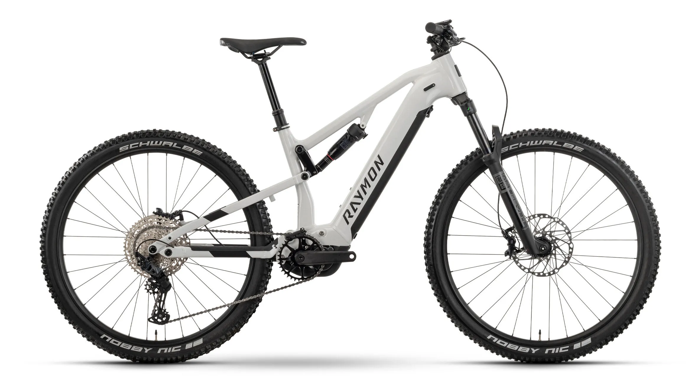 Raymon Trailray 120 Ultra Bianco / Black / Silver 29" 800 Wh Diamant Raymon Trailray 120 Ultra Bianco / Black / Silver 29" 800 Wh Diamant