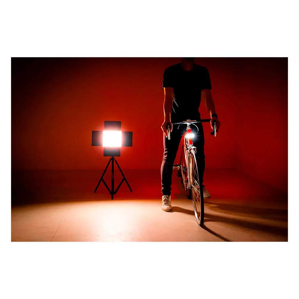 Reelight Stadium Rechargeable Lichtset, Black, 120/30 Lumina