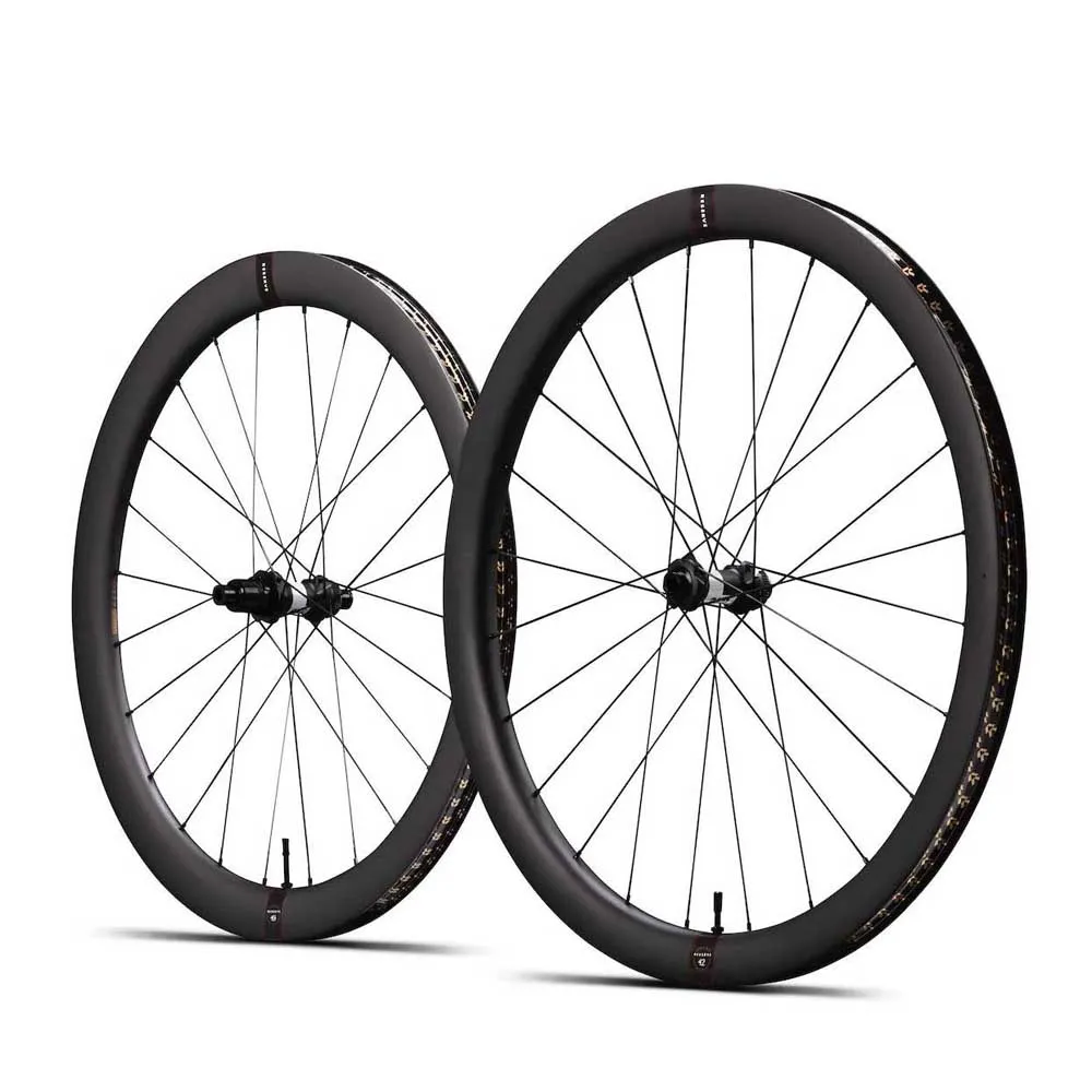 Reserve 42/49 Dt240 Ta Cl Disc Tubeless Rennrad Laufradsatz Reserve 42/49 Dt240 Ta Cl Disc Tubeless Rennrad Laufradsatz