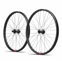 Reserve Dh 29´´ I9 Hydra 110 Boost Laufradsatz Reserve Dh 29´´ I9 Hydra 110 Boost Laufradsatz