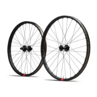 Reserve E-29 Dt 350 29´´ Cl Disc Tubeless Mtb-laufradsatz Reserve E-29 Dt 350 29´´ Cl Disc Tubeless Mtb-laufradsatz