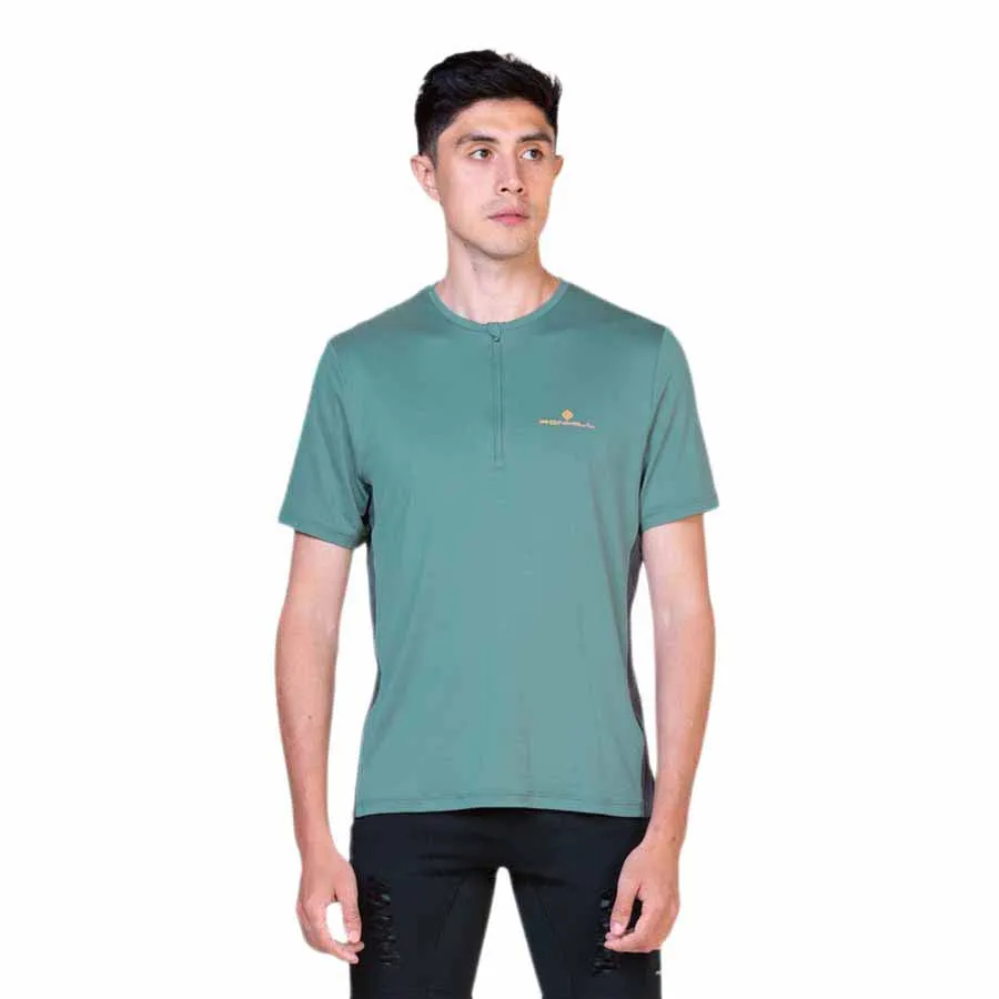Ronhill Tech Halbreißverschluss-kurzarm-t-shirt male Ronhill Tech Halbreißverschluss-kurzarm-t-shirt male
