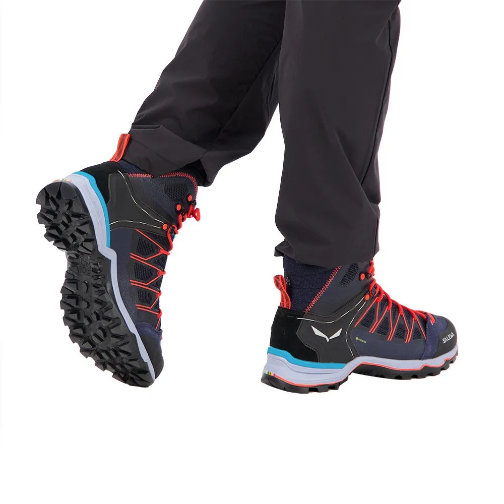 Salewa Mtn Trainer Lite Mid Goretex Wanderstiefel Salewa Mtn Trainer Lite Mid Goretex Wanderstiefel